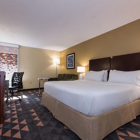 Holiday Inn Lumberton By Ihg Bagian luar foto