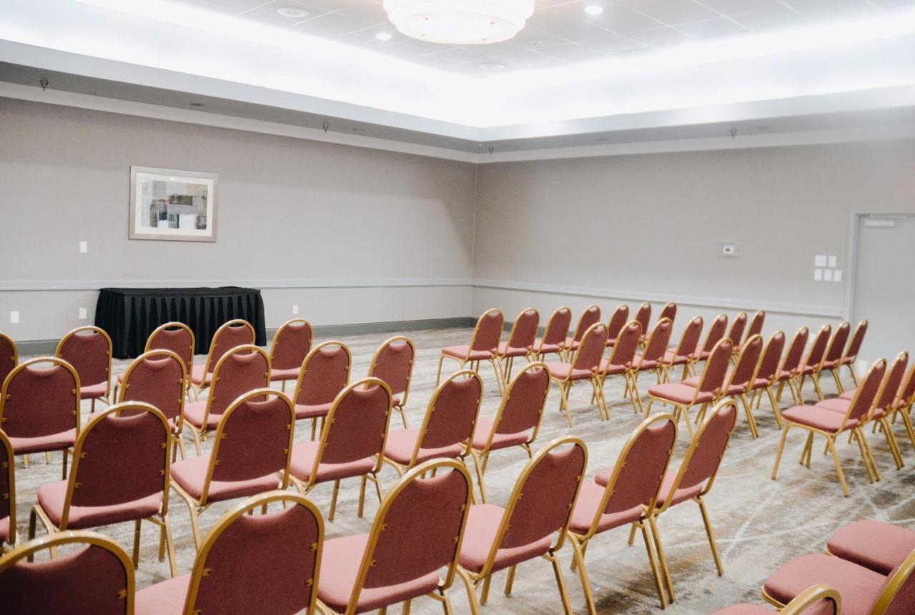 Holiday Inn Lumberton By Ihg Bagian luar foto
