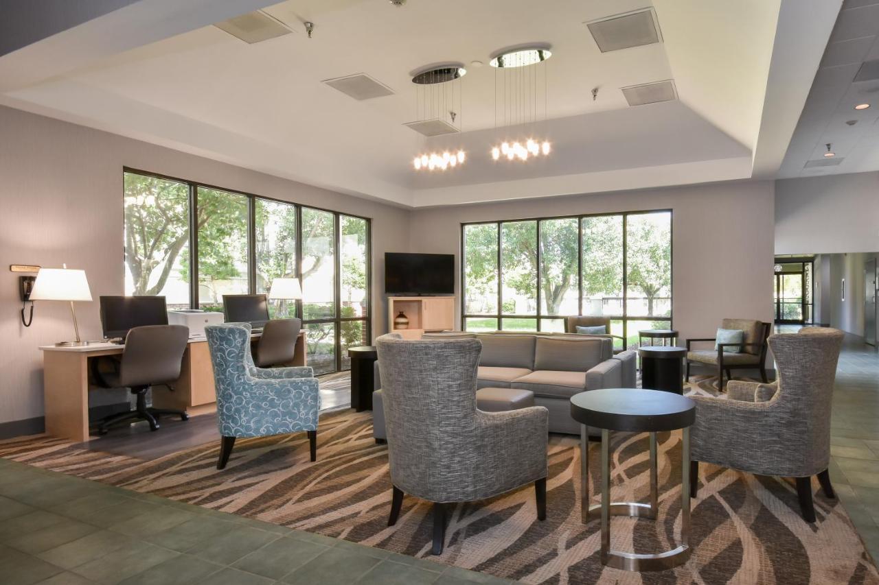 Holiday Inn Lumberton By Ihg Bagian luar foto